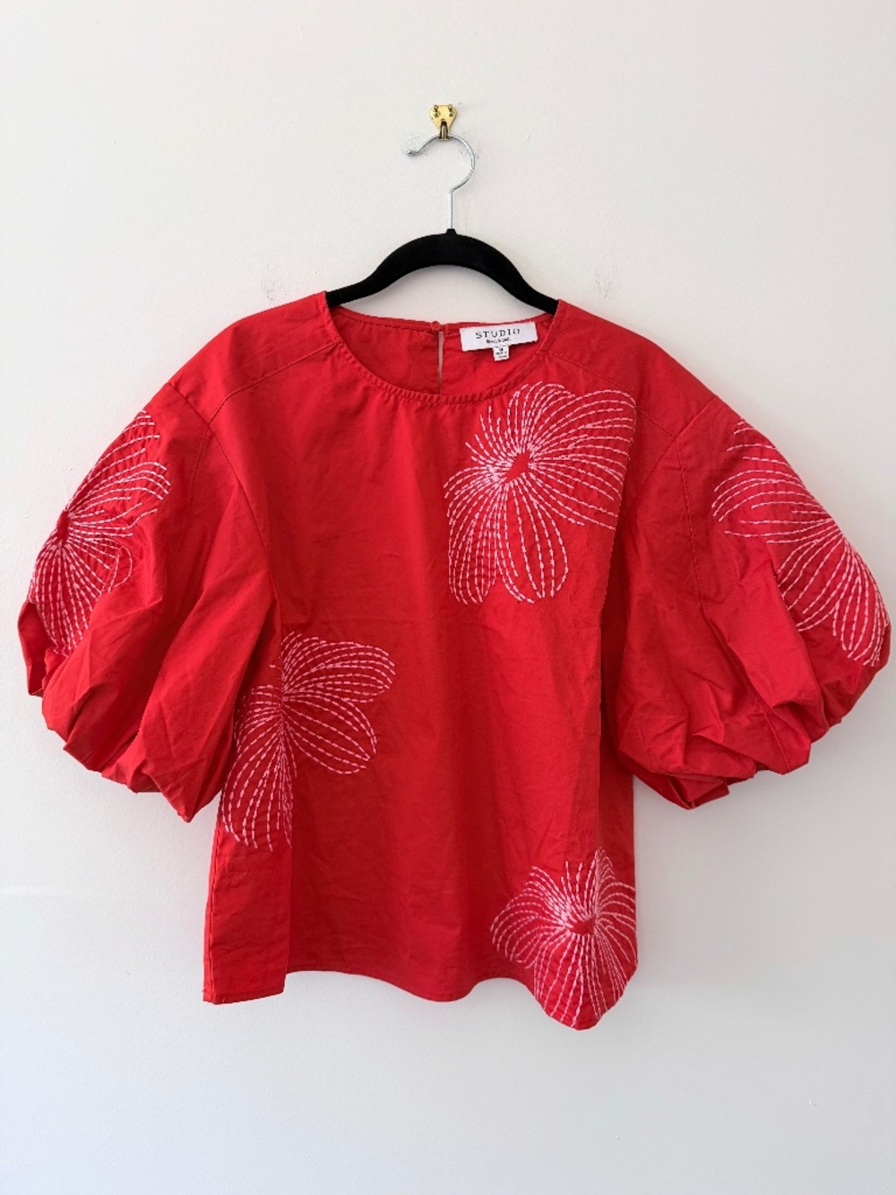Studio Strut & Bolt 'Myla' Cotton Blouse Puffed Sleeve Embroidered Floral Bright